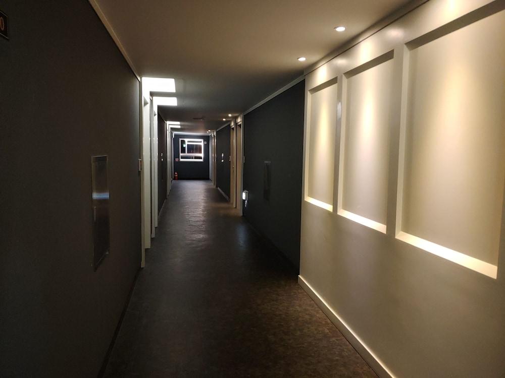 Gallery Hotel Bnb Jeju Bagian luar foto