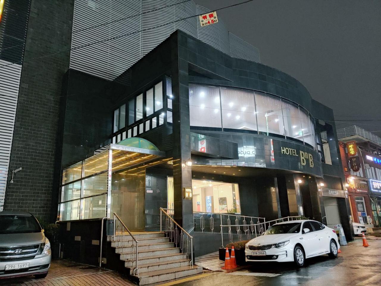 Gallery Hotel Bnb Jeju Bagian luar foto