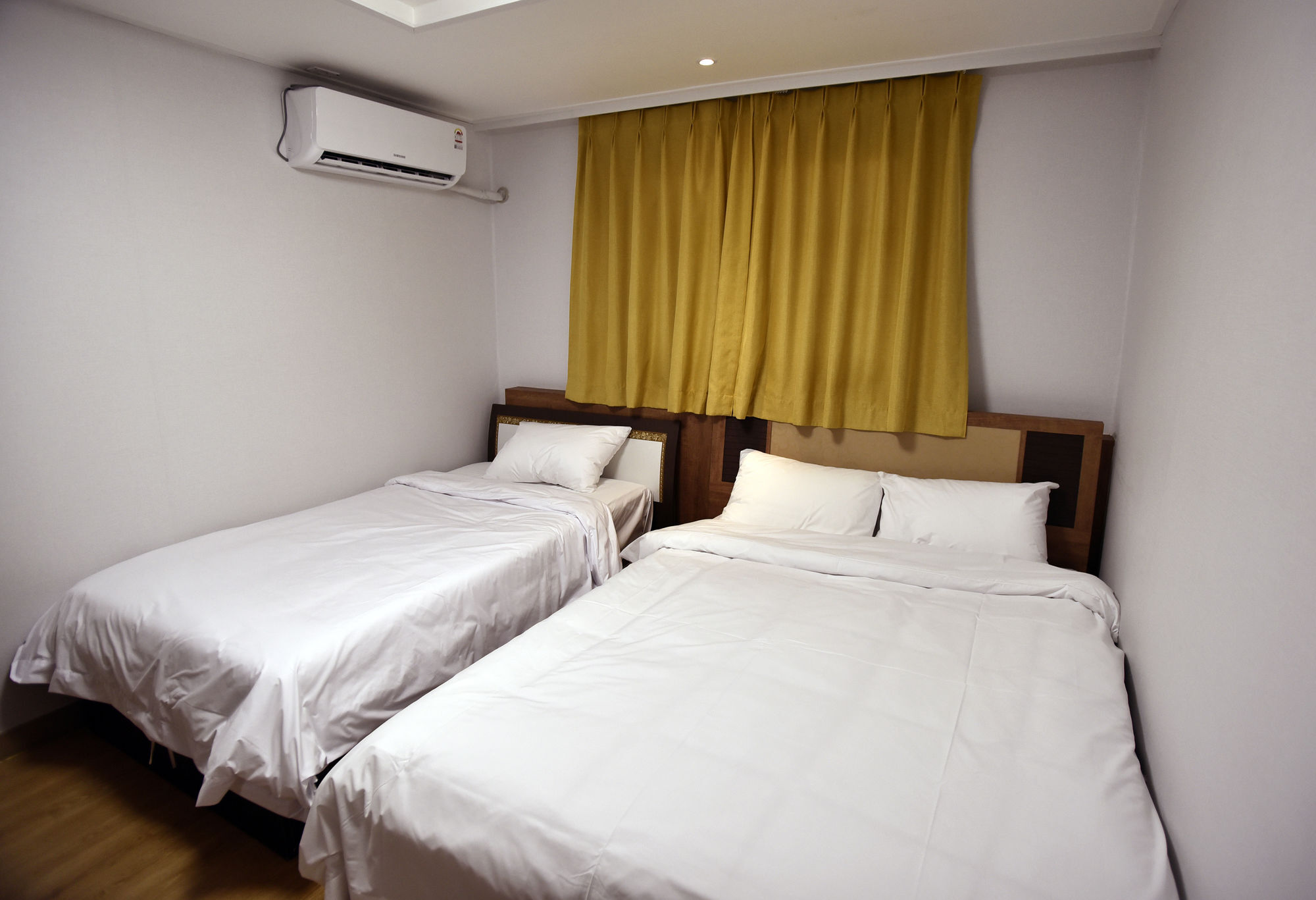 Gallery Hotel Bnb Jeju Bagian luar foto