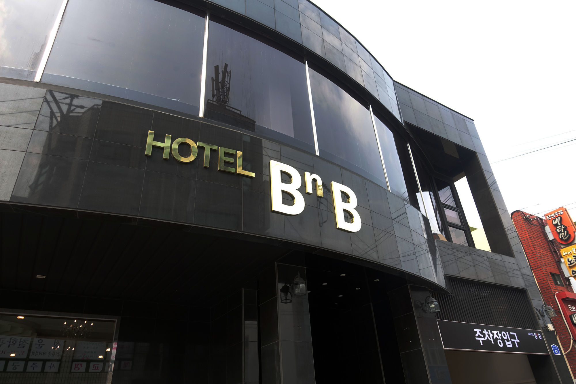 Gallery Hotel Bnb Jeju Bagian luar foto