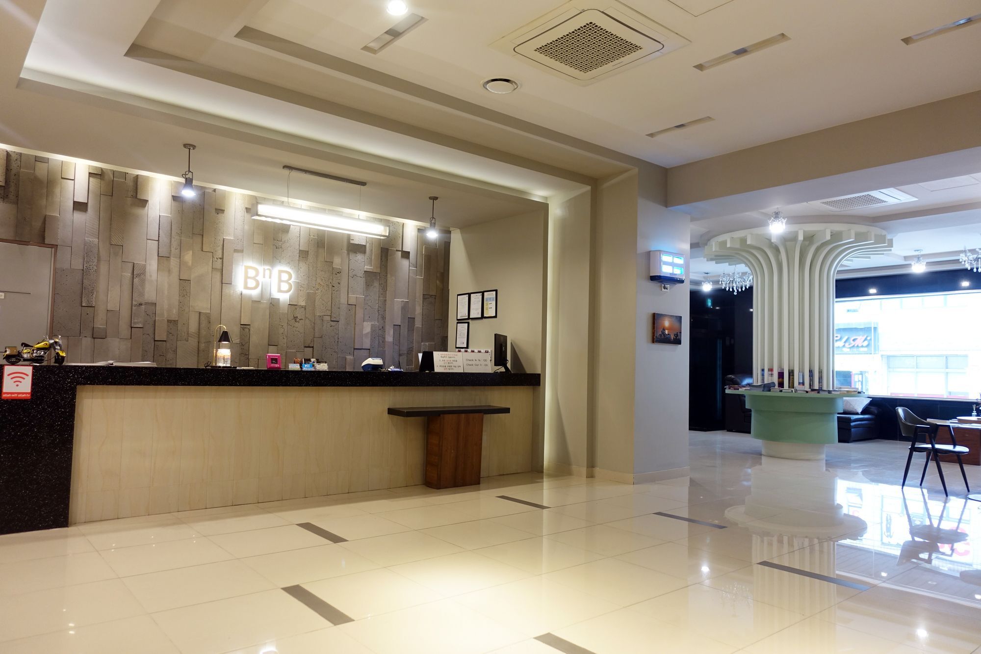 Gallery Hotel Bnb Jeju Bagian luar foto